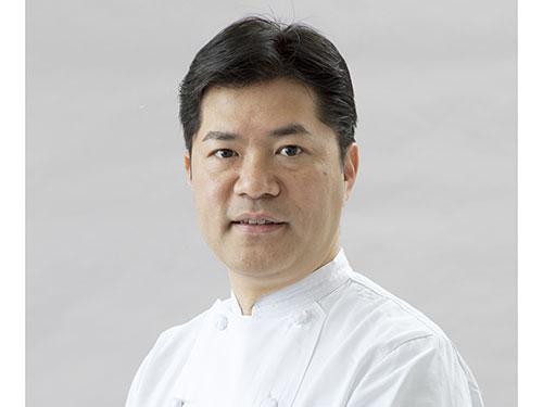 齋藤治雄氏